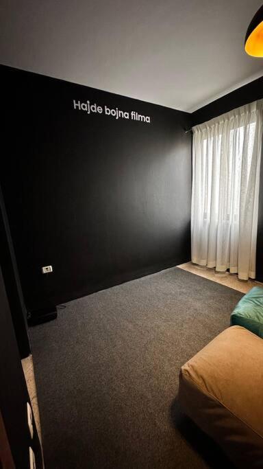 Super House Blloku - 3 Rooms Tiranë Ngoại thất bức ảnh