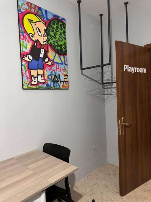 Super House Blloku - 3 Rooms Tiranë Ngoại thất bức ảnh